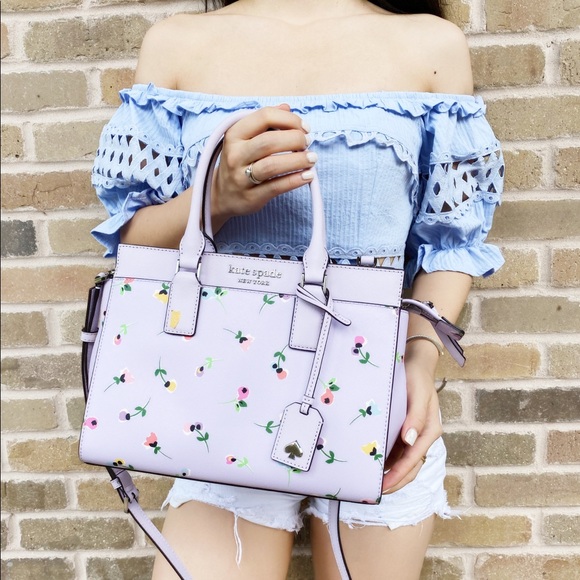 SALE‼️‼️ NWT Kate Spade Floral satchel - Picture 2 of 2